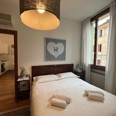 Elegant Apartment Vicenza Buitenkant foto