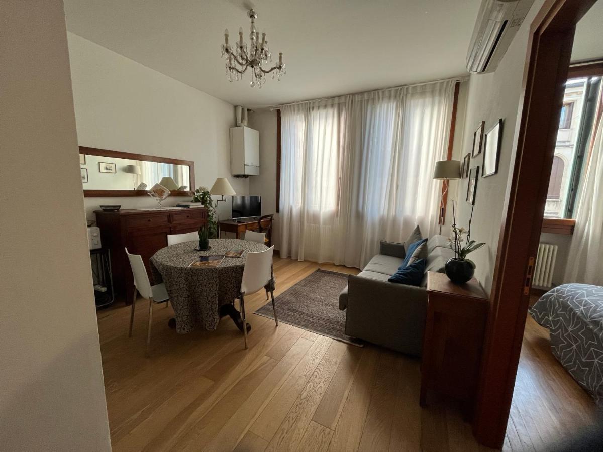 Elegant Apartment Vicenza Buitenkant foto